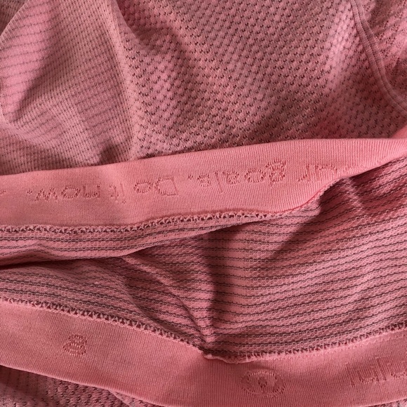 LULULEMON SHIRT SIZE 8 Excellent condition - Picture 8 of 8